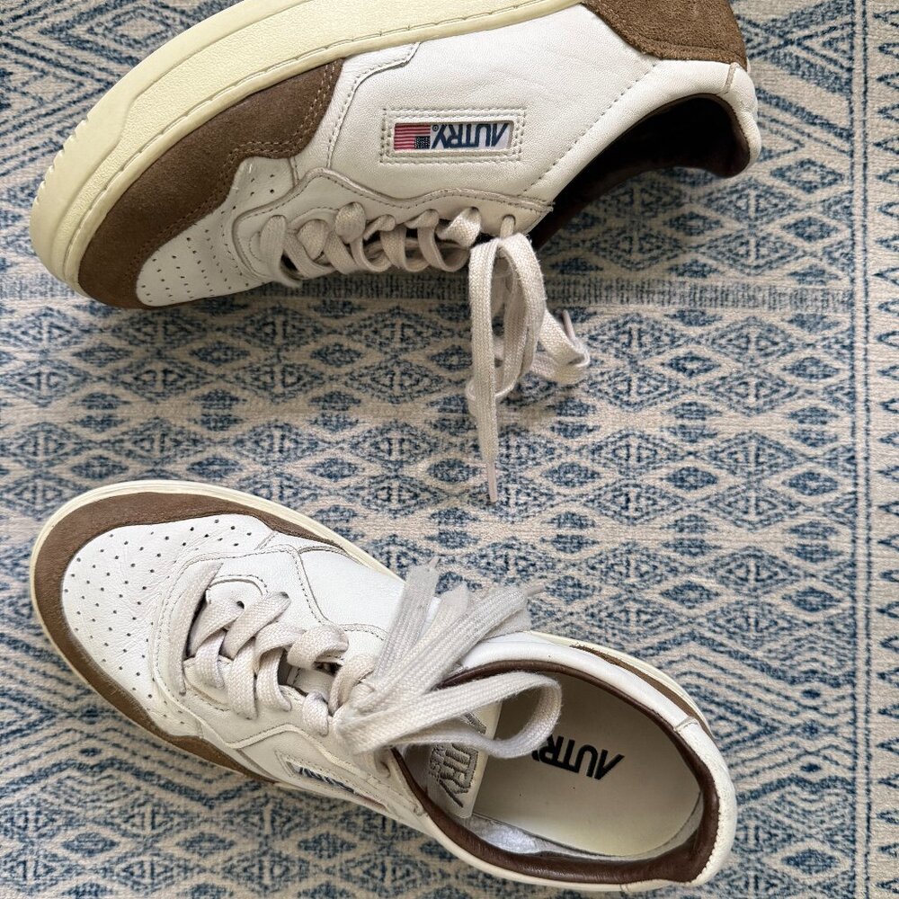 Autry Medalist Low Sneaker White Leather/Tobacco Suede- 39 - Picture 2 of 11